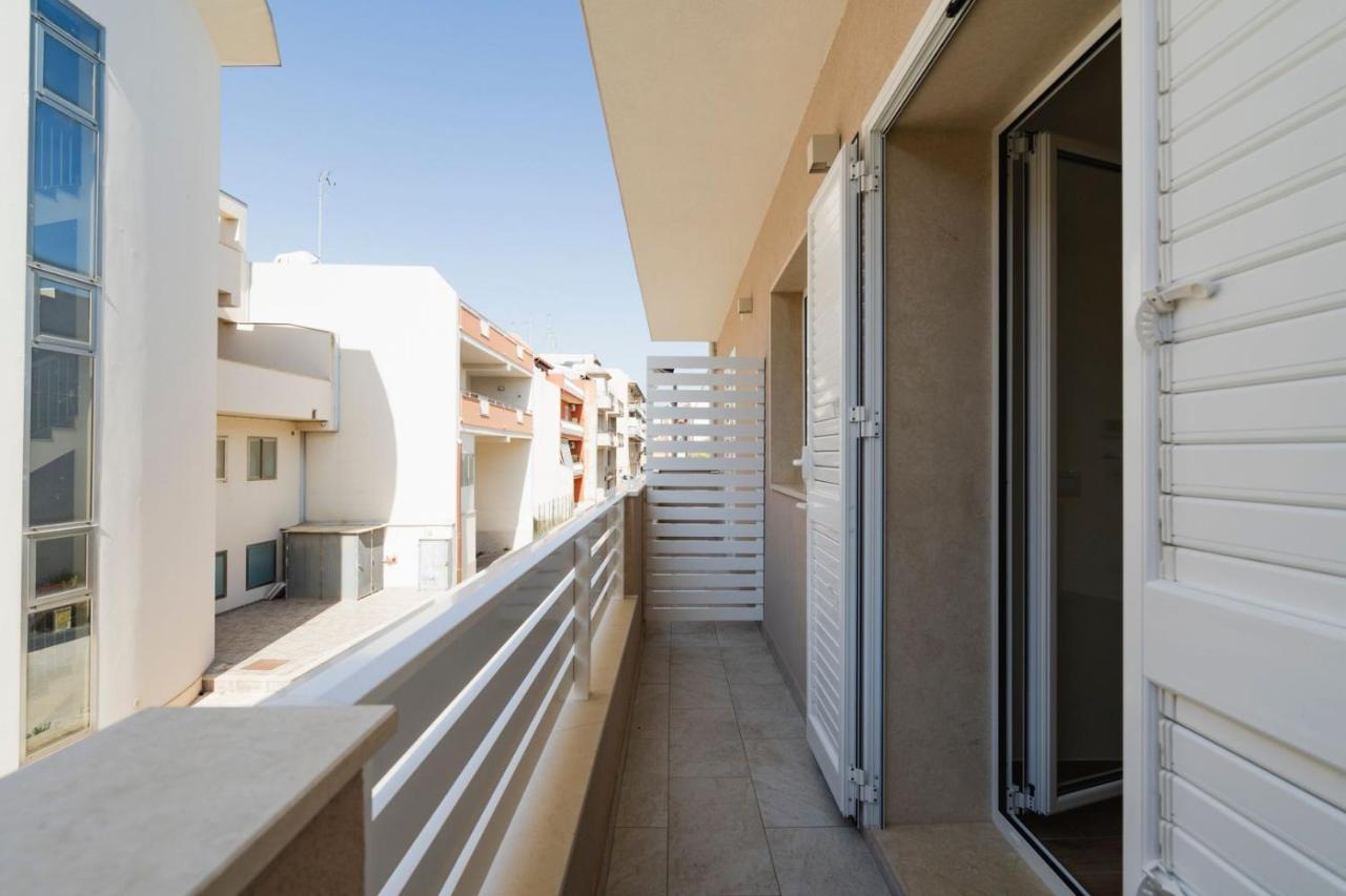 Le Coralline Apartments Pozzallo Eksteriør bilde